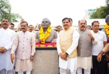Mp News : डॉ. श्यामा प्रसाद मुखर्जी ने पद की लालसा न रखते हुए देश की अखंडता के लिए किया कार्य : मुख्यमंत्री डॉ. यादव