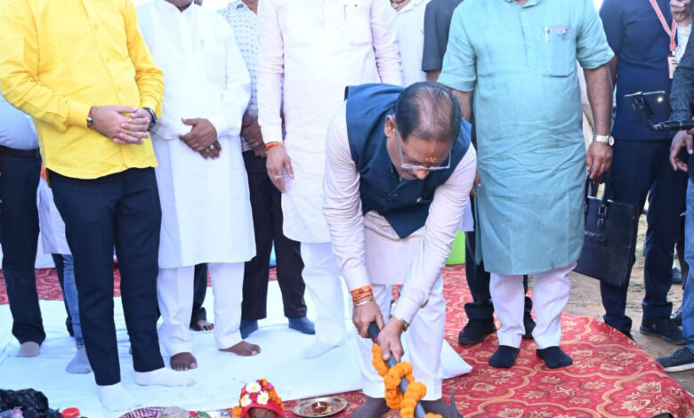 मुख्यमंत्री श्री साय ने कुनकुरी में 250 सीटर नालंदा परिसर का किया भूमिपूजन: लाइब्रेरी में होगी इंडोर और आउटडोर अध्ययन की व्यवस्था