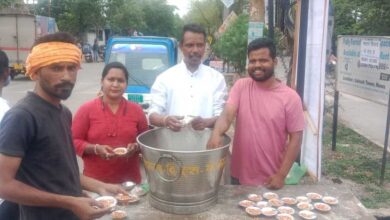 दीपक हरपाल ने प्रदेशवासियों को रथयात्रा की दी बधाई,वंदना टांडी के साथ  किया प्रसाद का वितरण