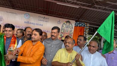 रामलला दर्शन योजना के तहत रायपुर से पहली विशेष श्रद्धालु ट्रेन रवाना