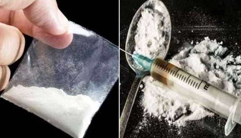 कलयुगी मां अपने बच्चों से करवा रही नशे का कारोबार, पुलिस की जांच में हुआ खुलासा कलयुगी मां अपने बच्चों से करवा रही नशे का कारोबार, पुलिस की जांच में हुआ खुलासा
