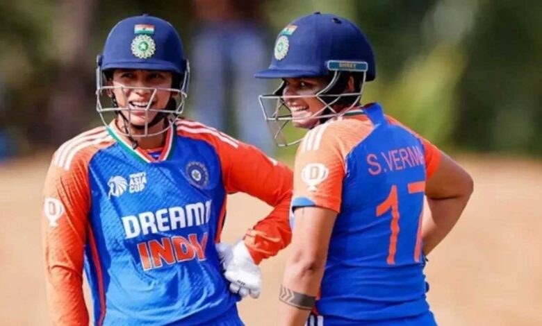 इंग्लैंड के खिलाफ टीम इंडिया की सलामी बल्लेबाज स्मृति मंधाना और शेफाली वर्मा ने टी20 फॉर्मेट में रचा इतिहास