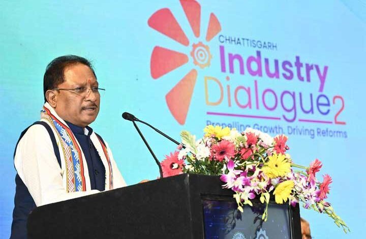 मुख्यमंत्री श्री साय ने वन क्लिक सिंगल विंडो सिस्टम 2.0 का किया शुभारंभ : इज ऑफ डूइंग बिजनेस में छत्तीसगढ़ बनेगा देश का अग्रणी राज्य