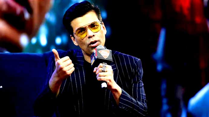 व्हाट्सएप चैट लीक हुई तो मुंबई छोड़नी पड़ेगी! करण जौहर ने खोला ग्रुप का सीक्रेट