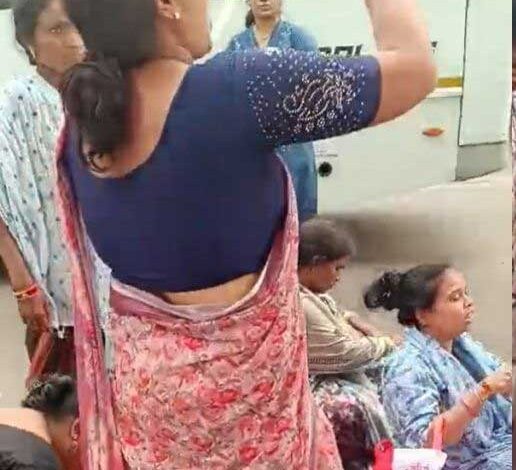 मंत्री बंगले के सामने प्रदर्शनकारी महिला ने पिया फिनाइल