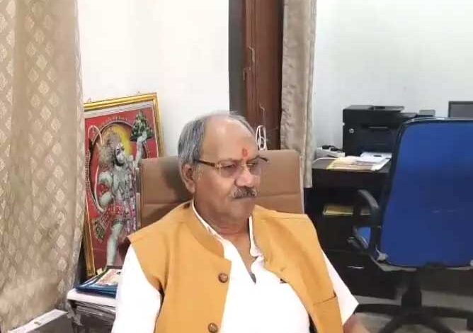 भाजपा सांसदों की कार्यशाला का सांसद बृजमोहन ने किया संचालन