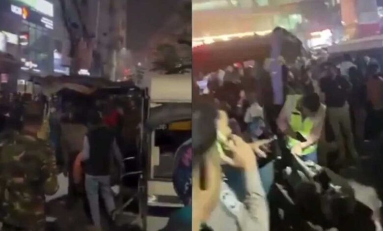 फिर दहल उठा बांग्लादेश, ढाका के माघ बाजार में जोरदार विस्फोट; धमाके में कई लोग घायल