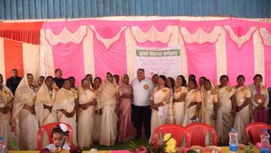 रामगढ़ में मितानिनों द्वारा आयोजित स्वास्थ्य पंचायत सम्मेलन में शामिल हुए पर्यटन एवं संस्कृति मंत्री राजेश अग्रवाल