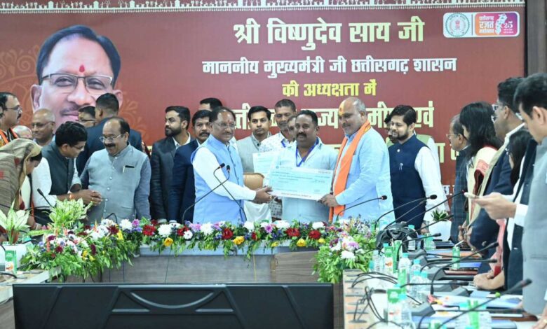 स्थानीय जरूरतों और जन आकांक्षा के अनुरूप स्वीकृत होंगे विकास कार्य: मुख्यमंत्री विष्णु देव साय