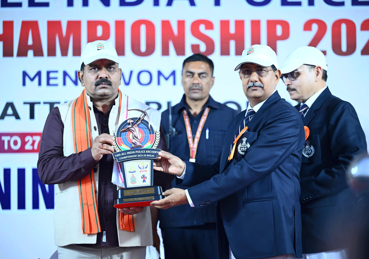 चौदहवीं अखिल भारतीय पुलिस तीरंदाजी प्रतियोगिता का उपमुख्यमंत्री विजय शर्मा ने किया शुभारंभ चौदहवीं अखिल भारतीय पुलिस तीरंदाजी प्रतियोगिता का उपमुख्यमंत्री विजय शर्मा ने किया शुभारंभ