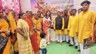 सुत सारथी समाज द्वारा आराध्य देव श्री सुमंत जी महाराज की शोभा यात्रा निकाली गयी सुत सारथी समाज द्वारा आराध्य देव श्री सुमंत जी महाराज की शोभा यात्रा निकाली गयी