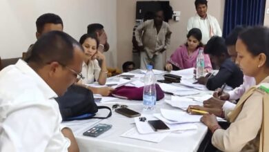 वन परिछेत्र अधिकारी , कांकेर नुसरत सबा ( प्रशिक्षु, ए.सी.एफ) के नेतृत्व मे पांच जंगली सूअरों का अवैध शिकार, सात आरोपी गिरफ्तार