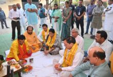 शासकीय स्कूलों के बुनियादी सुविधाओं के विकास के लिए संकल्पित होकर कार्य कर रही विष्णु देव सरकार : उद्योग मंत्री लखन लाल देवांगन