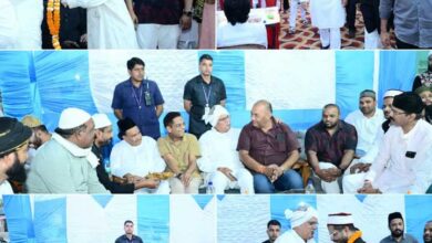 बंजारी बाबा की दरगाह इफ्तार मै पहुंचे भूपेश बघेल, अमित जोगी, डॉ राज