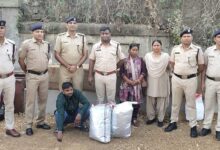 13 किलोग्राम गांजा की तस्करी करते 01 अंतर्राज्यीय गांजा तस्कर तथा 01 महिला आरोपी सहित कुल 02 गिरफ्तार