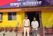 लाखों रूपये गबन करने वाला सेल्समेन आरोपी अभिषेक प्रधान गिरफ्तार