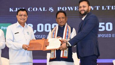 उद्योग और श्रम विभाग के आपसी समन्वय से संवर रहा है – छत्तीसगढ़