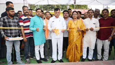 उद्योग मंत्री श्री लखनलाल देवांगन ने रजत जयंती उद्यान को जनसेवा में किया समर्पित