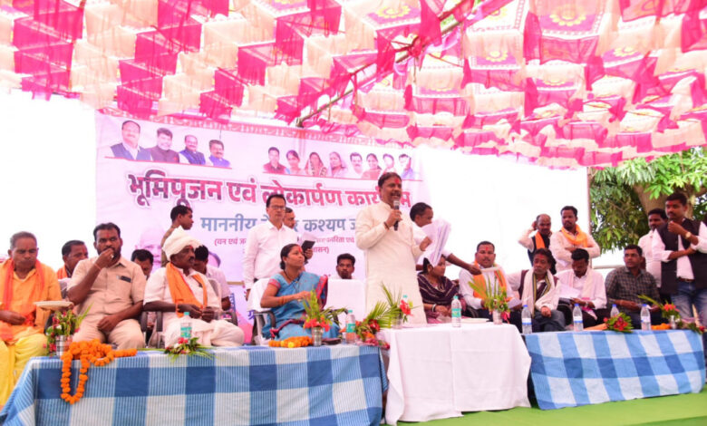 माओवाद के अंत के साथ बस्तर क्षेत्र में अब विकास को मिलेगी नई दिशा माओवाद के अंत के साथ बस्तर क्षेत्र में अब विकास को मिलेगी नई दिशा