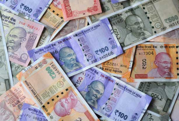 नोट पर लिखे A, B, C, D अक्षरों का क्या है मतलब? कैसे करें नकली नोट की पहचान