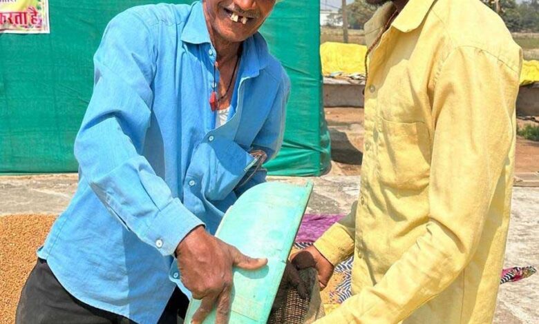 धमतरी का गौरव विश्व की सबसे बड़ी अनाज भंडारण योजना में बनाया कीर्तिमान