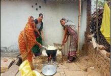 चावल पापड़ उद्योग से आत्मनिर्भरता तक विद्यावती बनीं ग्रामीण महिलाओं के लिए प्रेरणा चावल पापड़ उद्योग से आत्मनिर्भरता तक विद्यावती बनीं ग्रामीण महिलाओं के लिए प्रेरणा