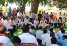 उप मुख्यमंत्री श्री अरुण साव ने आम पेड़ के नीचे लगाई चौपाल