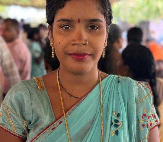 बिहान से मिली उड़ान-लखपति दीदी रत्ना ठाकुर बनीं आत्मनिर्भरता की मिसाल बिहान से मिली उड़ान-लखपति दीदी रत्ना ठाकुर बनीं आत्मनिर्भरता की मिसाल