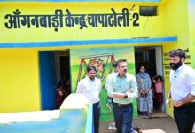 प्रभारी सचिव अंकित आनंद ने चापाटोली मॉडल आंगनबाड़ी केंद्र का किया निरीक्षण