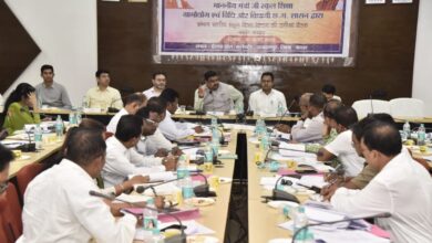 शिक्षा मंत्री गजेंद्र यादव ने बस्तर संभाग की शिक्षा व्यवस्था की समीक्षा की
