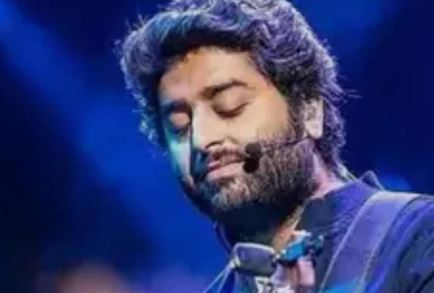 NEET विवाद पर अरिजीत सिंह का फूटा गुस्सा, बोले- “शर्म नहीं आती, भगवान समझ लिया है क्या खुद को” NEET विवाद पर अरिजीत सिंह का फूटा गुस्सा, बोले- “शर्म नहीं आती, भगवान समझ लिया है क्या खुद को”