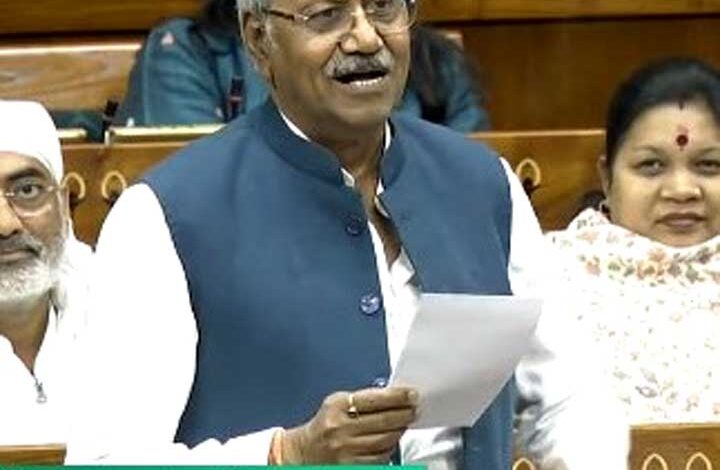 किसानों की उपज का मिले सही मूल्य, ऑपरेशन ग्रीन्स को रियल-टाइम और किसान-केंद्रित बनाने की सांसद बृजमोहन की मांग किसानों की उपज का मिले सही मूल्य, ऑपरेशन ग्रीन्स को रियल-टाइम और किसान-केंद्रित बनाने की सांसद बृजमोहन की मांग