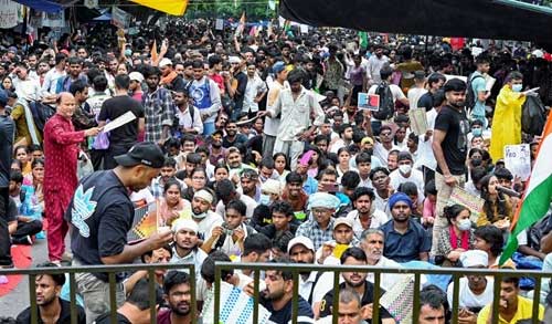 जंतर-मंतर प्रदर्शन:दिल्ली सरकार का बड़ा फैसला, प्रदर्शनकारी छात्र होंगे रिहा जंतर-मंतर प्रदर्शन:दिल्ली सरकार का बड़ा फैसला, प्रदर्शनकारी छात्र होंगे रिहा