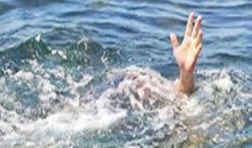 तालाब में नहाने गए दो मासूमों की डूबने से मौत, गांव में पसरा मातम तालाब में नहाने गए दो मासूमों की डूबने से मौत, गांव में पसरा मातम