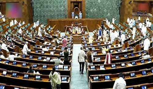 शिक्षा मंत्री के इस्तीफे पर अड़ा विपक्ष, नीट मामले पर चौथे दिन भी कार्यवाही ठप