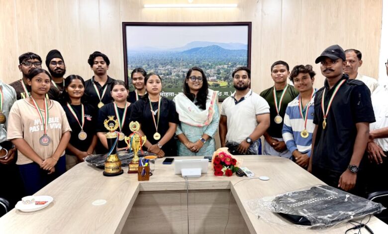 पावरलिफ्टिंग में छत्तीसगढ़ के खेल मंच पर चमका मोहला-मानपुर-अंबागढ़ चौकी