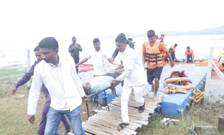 बाढ़ आपदा से निपटने की तैयारियों को परखने मॉकड्रिल, 4 लोगों का किया गया सफल रेस्क्यू
