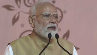 युवा नशे और लत के खतरों को समझें, सतर्क रहें और विनाशकारी आदत से दूर रहेंः पीएम मोदी युवा नशे और लत के खतरों को समझें, सतर्क रहें और विनाशकारी आदत से दूर रहेंः पीएम मोदी