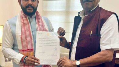 रायपुर को इंटरनेशनल एयरपोर्ट और बिलासपुर को ₹300 करोड़ की सौगात की मांग रायपुर को इंटरनेशनल एयरपोर्ट और बिलासपुर को ₹300 करोड़ की सौगात की मांग