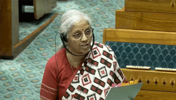 लोकसभा में पास हुआ Taxation Bill 2026, जानिए किसे मिलेगी टैक्स छूट और क्या बदलेगा