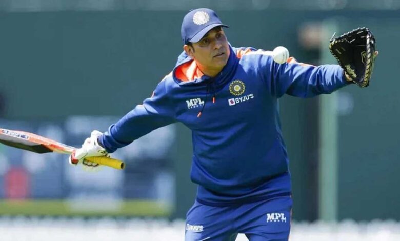 BCCI में बड़े बदलाव की तैयारी: VVS लक्ष्मण संभाल सकते हैं डायरेक्टर ऑफ क्रिकेट की कमान, बढ़ सकता है रोल BCCI में बड़े बदलाव की तैयारी: VVS लक्ष्मण संभाल सकते हैं डायरेक्टर ऑफ क्रिकेट की कमान, बढ़ सकता है रोल