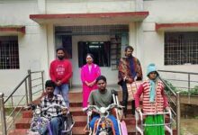 शासन की पहल: कोण्डागांव में दिव्यांगजनों को मिली मोटराइज्ड ट्राईसाइकिल व वॉकर शासन की पहल: कोण्डागांव में दिव्यांगजनों को मिली मोटराइज्ड ट्राईसाइकिल व वॉकर