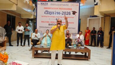 MATS यूनिवर्सिटी में नए छात्रों का भव्य स्वागत, मेधावी विद्यार्थियों का हुआ सम्मान