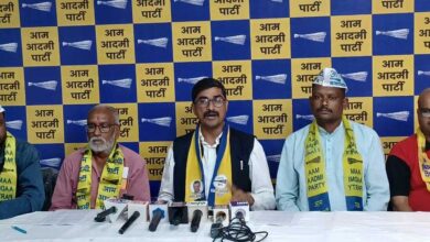 किसान से सड़क तक मुद्दों पर AAP मुखर, कहा- जनता की आवाज दबा रही सरकार