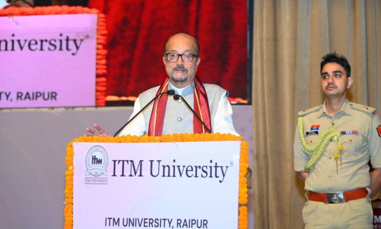 आईटीएम विश्वविद्यालय के दीक्षांत समारोह में राज्यपाल रमेन डेका का संदेश, युवाओं से बोले- अपने आइडिया को स्टार्टअप में बदलें आईटीएम विश्वविद्यालय के दीक्षांत समारोह में राज्यपाल रमेन डेका का संदेश, युवाओं से बोले- अपने आइडिया को स्टार्टअप में बदलें