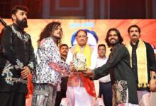 रायपुर में गरबा महोत्सवों में शामिल हुए CM विष्णुदेव साय, बोले- मातृशक्ति का सम्मान और सशक्तिकरण सरकार की सर्वोच्च प्राथमिकता
