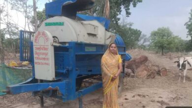 बिहान योजना से संगीता ने बदली अपनी जिंदगी, ट्रैक्टर-थ्रेशर और किराना दुकान से परिवार को बनाया आत्मनिर्भर