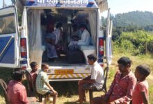 बलरामपुर के दूरस्थ गांवों में पहुंची स्वास्थ्य सेवाएं, मोबाइल मेडिकल यूनिट से ग्रामीणों की हुई जांच