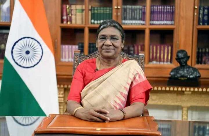 राष्ट्रपति द्रौपदी मुर्मू करेंगी ₹200 के स्मारक सिक्के का अनावरण राष्ट्रपति द्रौपदी मुर्मू करेंगी ₹200 के स्मारक सिक्के का अनावरण
